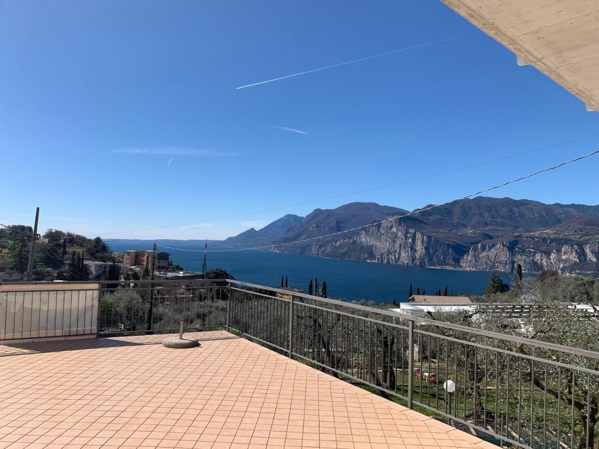 Appartamento Viola Malcesine Bagian luar foto